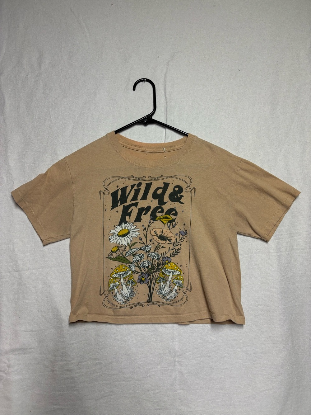Wild & Free Floral Graphic Crop Tee - Tan
